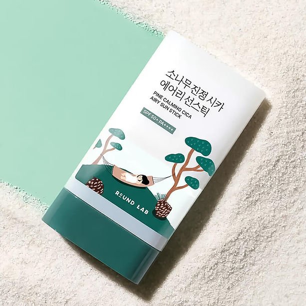 Round Lab Pine Calming Cica Airy Sun Stick SPF50+ PA++++
