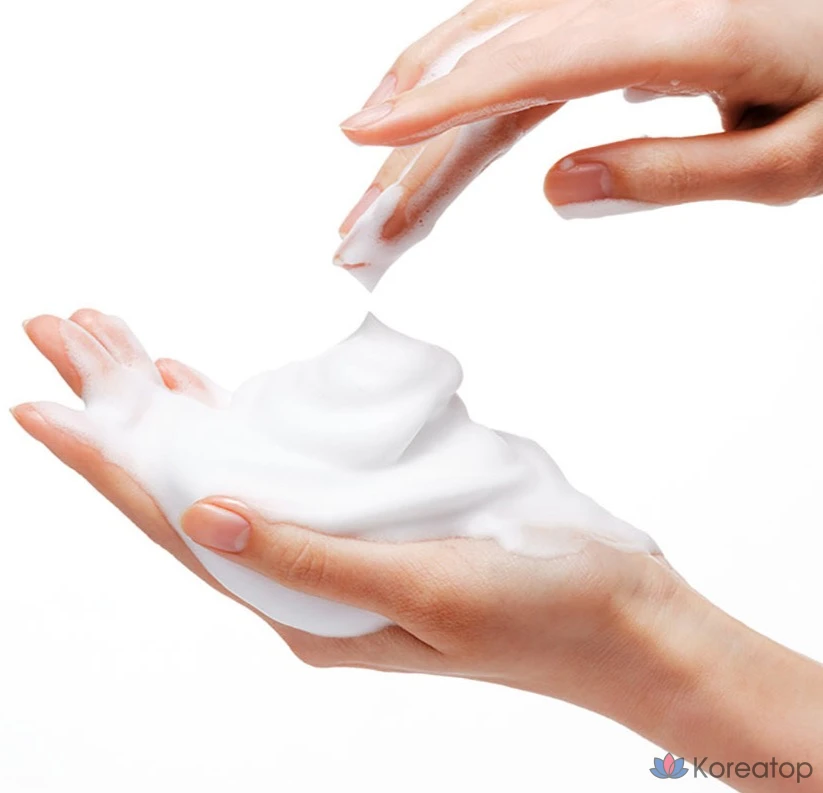 AESTURA Atobarrier 365 Gentle Foaming Cleanser