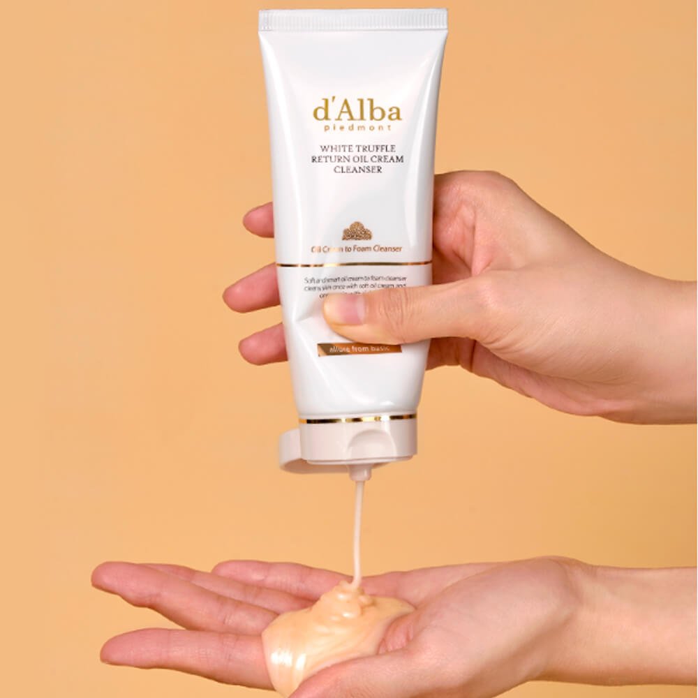 d’Alba White Truffle Return Oil Cream Cleanser